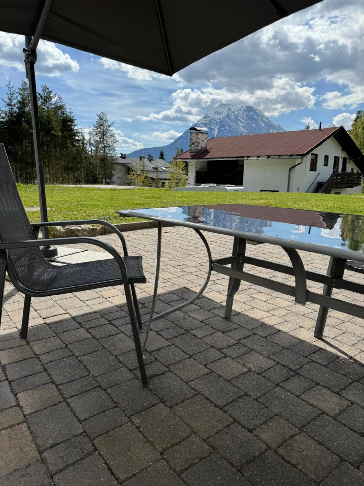 Alpenmond Appartment Halbmond Leutasch Esterno foto