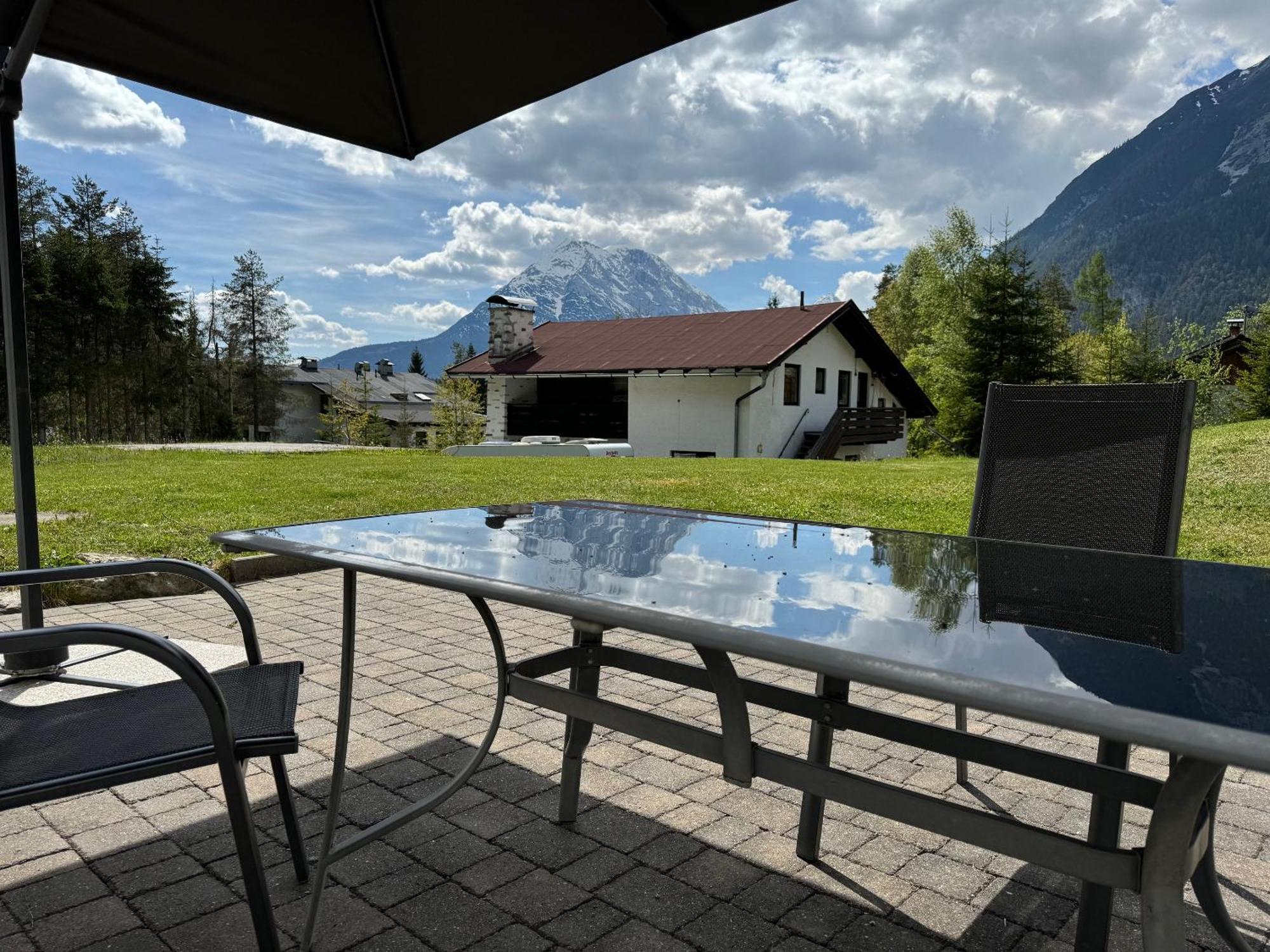 Alpenmond Appartment Halbmond Leutasch Esterno foto