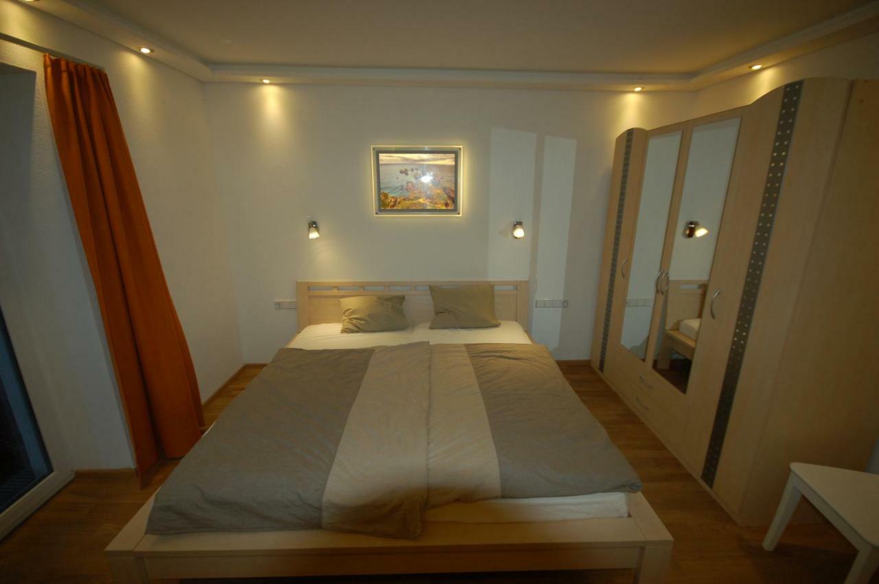 Alpenmond Appartment Halbmond Leutasch Esterno foto